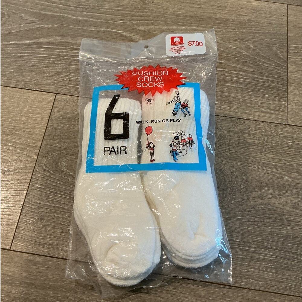 NEW‎ Vintage Hanes Cushion Crew Socks 6 Pairs Size 4 - 6.5 USA White Deadstock